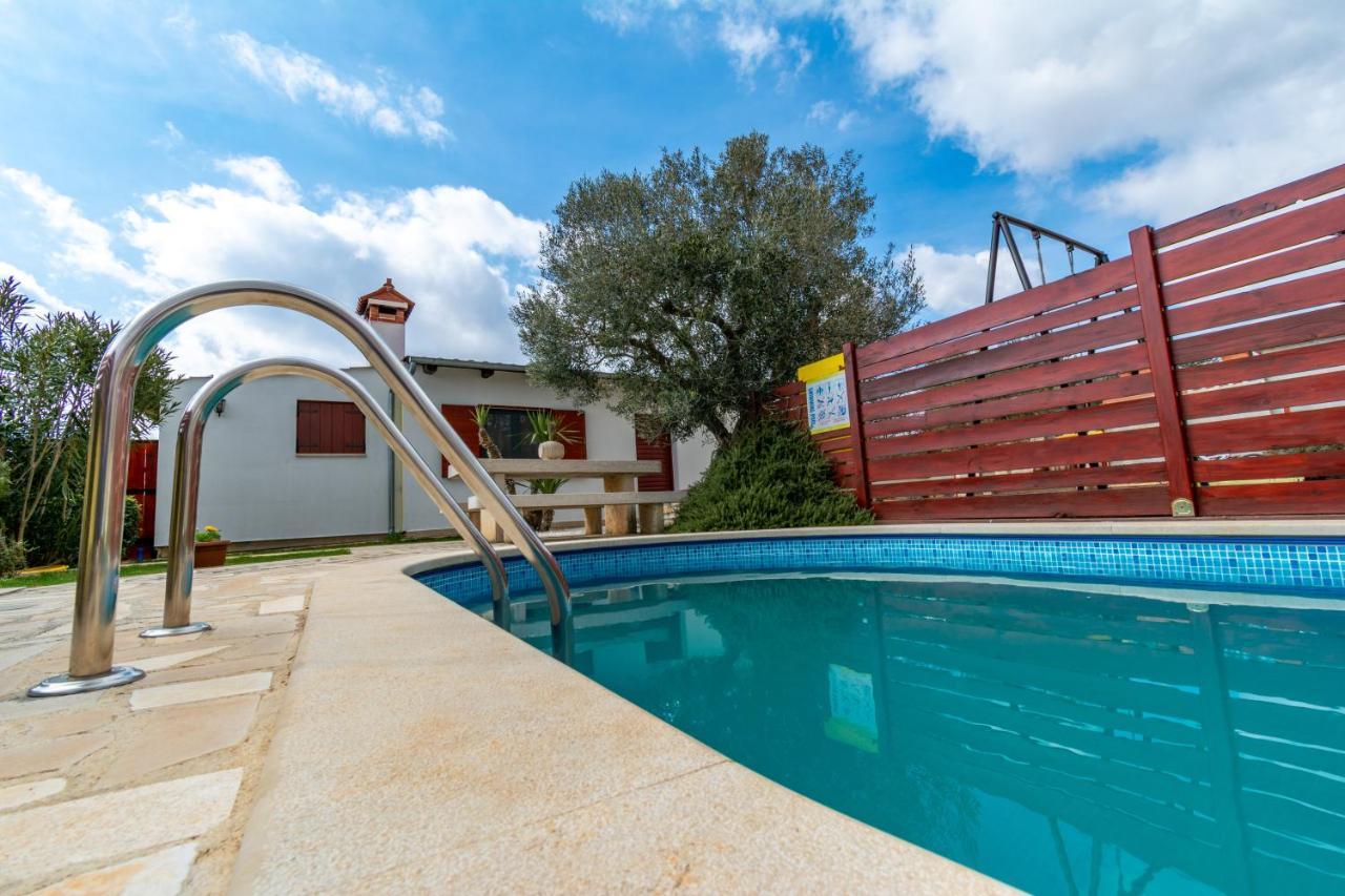 House 1119 Βίλα Muntić Εξωτερικό φωτογραφία