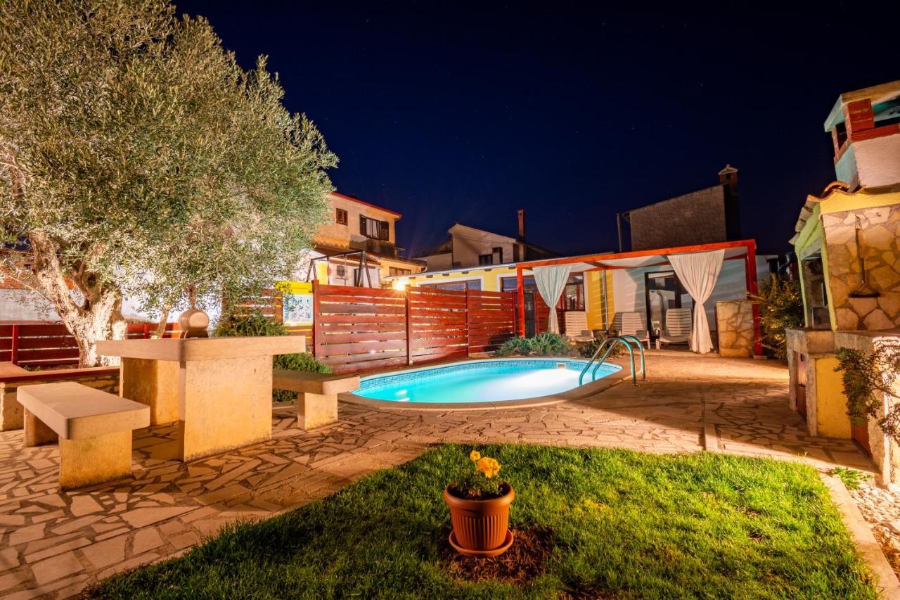 House 1119 Βίλα Muntić Εξωτερικό φωτογραφία